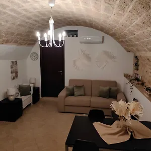 Myrrh Apartament Bari